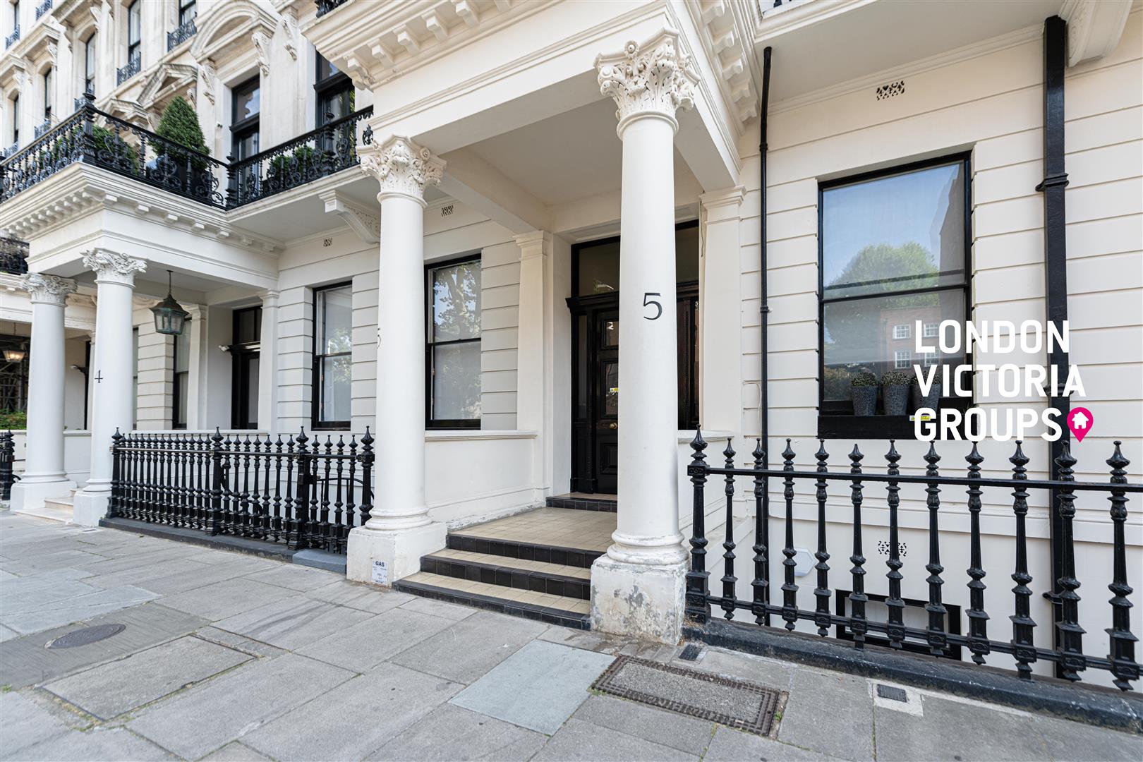 5 Ennismore Gardens, London